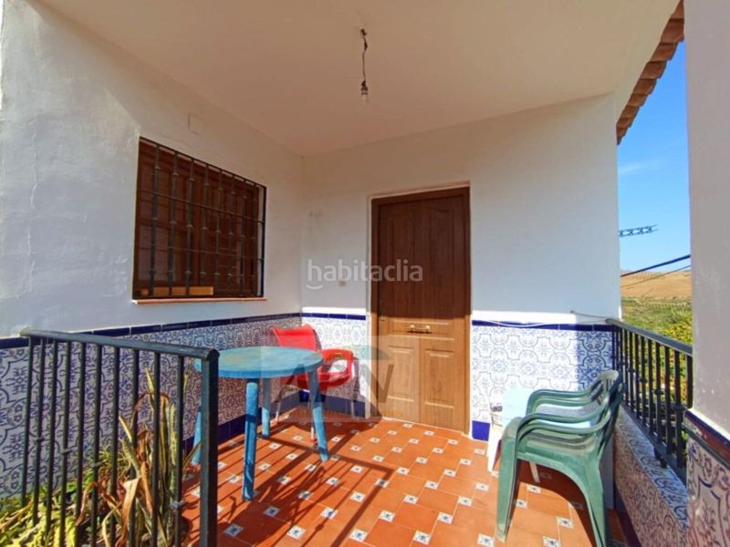 Foto d5f0254d-d8ab-4ff8-a65e-0b9bcfb7948e. Masia a Álora