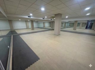 Lloguer Local Comercial  General villalba