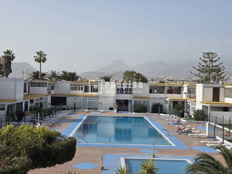 Foto d6e12ef0-9f9f-49b8-b391-5b8b0e5a4269. Estudi amb piscina a Costa del Silencio Arona