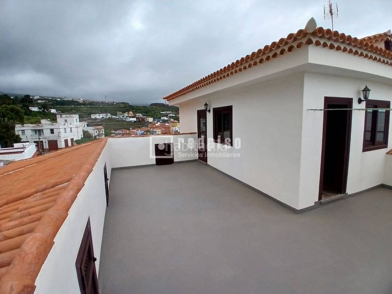 Foto 5c158369-abc4-48d0-bf3b-2f42a13b7f40. Casa amb aparcament a Buen Paso - La Mancha Icod de los Vinos