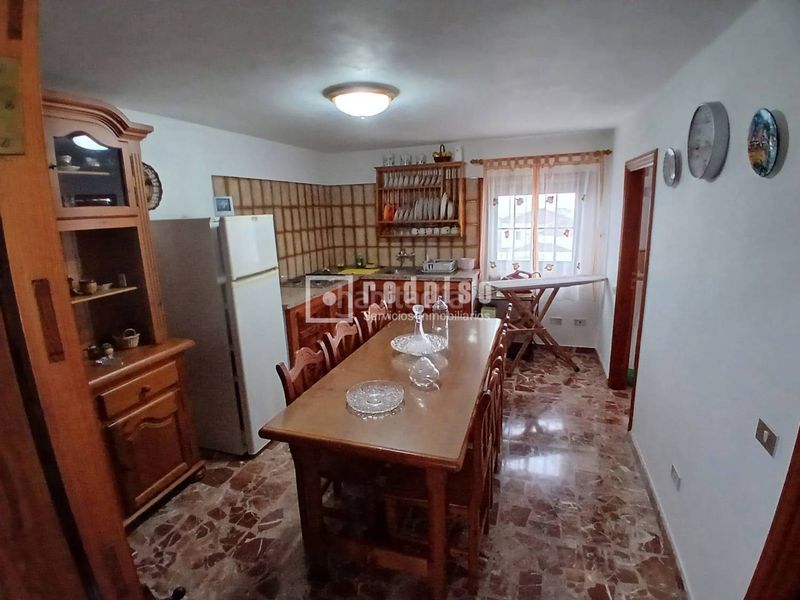 Foto ee2b871f-cd1b-41d6-9af4-6a8b7c234c6d. Casa amb aparcament a Buen Paso - La Mancha Icod de los Vinos