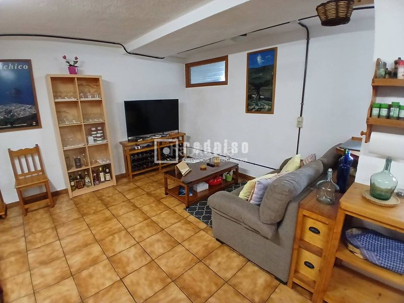 Foto f5afa91a-118f-473e-948e-a60acd639446. Casa amb aparcament a Buen Paso - La Mancha Icod de los Vinos