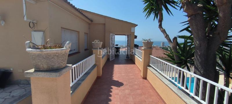 Foto 11d0ee54-af5f-4875-a6f2-827f43be0125. Chalet con riscaldamento parcheggio piscina in Bellamar Calafell