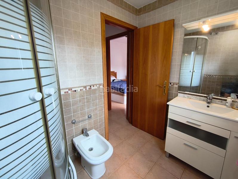 Foto 1c7a3397-95aa-41f7-879e-f39a1e5dfa9f. Casa pareada casa adosada en venta con rentabilidad neta 5 en Montferri