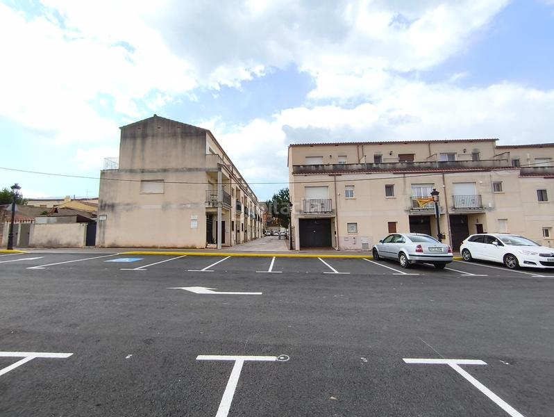 Foto 8da6b326-f4a3-404e-bb8a-5f524afc6649. Casa pareada casa adosada en venta con rentabilidad neta 5 en Montferri