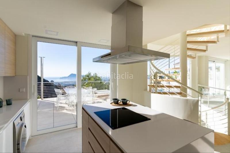 Foto 65a0d80d-2a5a-495e-9a45-538322825bf7. Chalet refugio mediterráneo de alto standing con estilo y luz en Altea