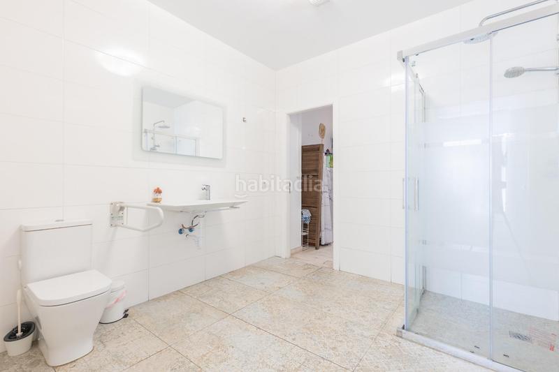 Foto f008198b-eaff-48de-9edf-2423acd2af59. Planta baixa amb calefacció aparcament a Pueblo Calp