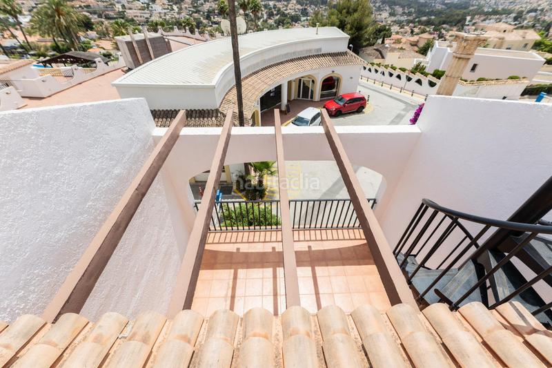 Foto fa49a675-3fef-4ca1-ab97-83ebf42089b9. Casa adossada amb aparcament piscina a Cometa Calp