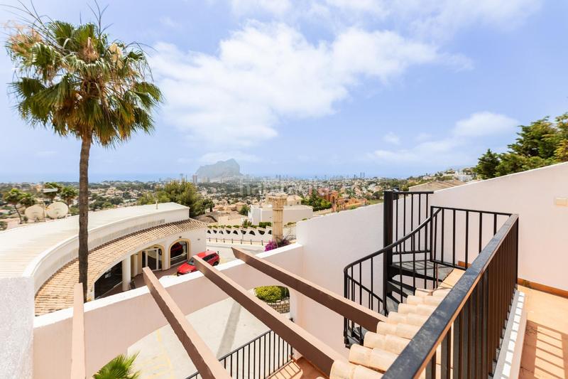 Foto fb3f9e87-c28c-4421-b20d-c04ed5fcb94b. Casa adossada amb aparcament piscina a Cometa Calp