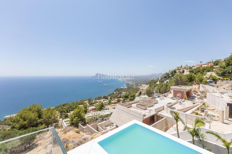 Foto e12b4653-8986-4a65-a696-4e036ca407d6. Chalet with parking pool in Altea hills Altea
