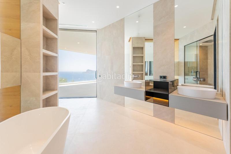 Foto be534a76-6db2-41eb-9971-dd3001606378. Chalet avec parking piscine dans Altea hills Altea