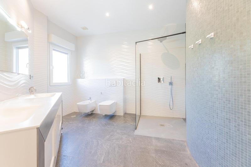 Foto 70590b65-ceae-481f-bf5e-6d383ba16eb4. Chalet mit parking pool in Altea la vella Altea