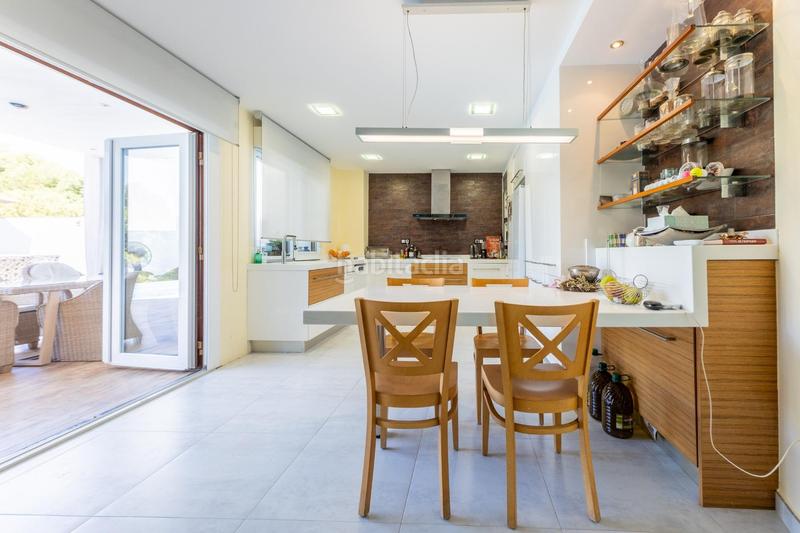 Foto aa16a24a-5a76-4660-bc37-220272af3f15. Chalet mit parking pool in Altea la vella Altea