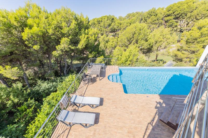 Foto b411ba9a-7dec-4cd5-b341-ae612346cb6c. Chalet mit parking pool in Altea la vella Altea