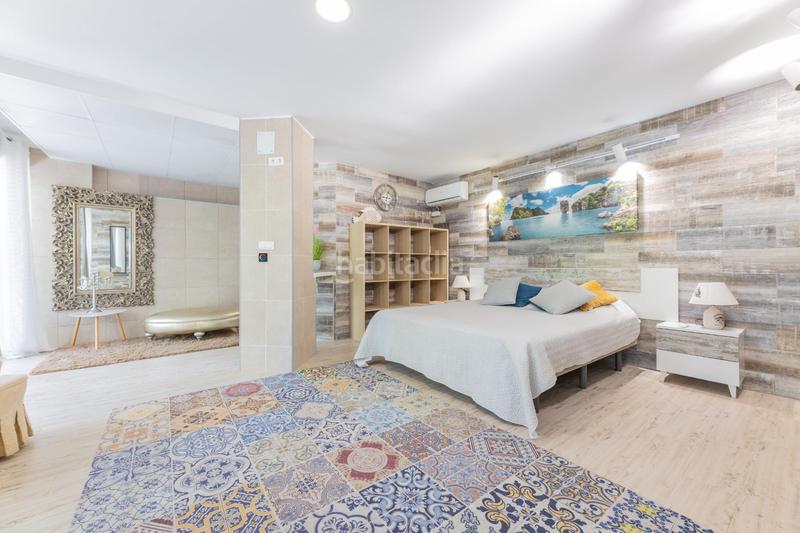 Foto f8e4aabb-1555-4598-bd47-feb692f03924. Chalet mit parking pool in Altea la vella Altea