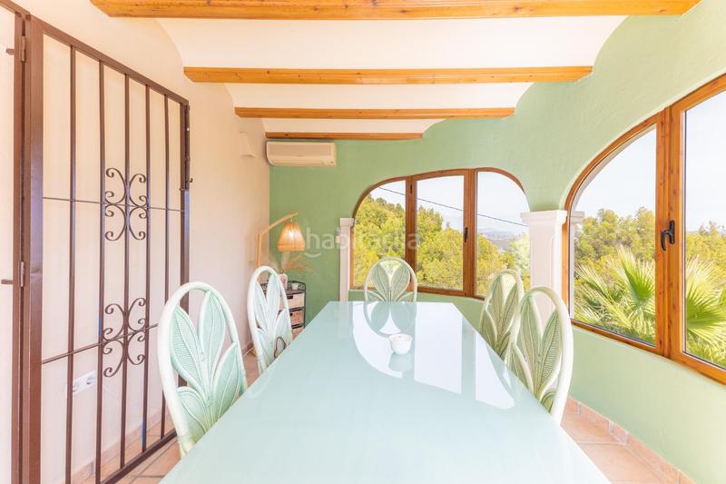 Foto 0a8b3ff8-9c83-4b3c-af5c-885a9fe36117. Chalet con riscaldamento parcheggio piscina in Oltamar - Cucarres Calp