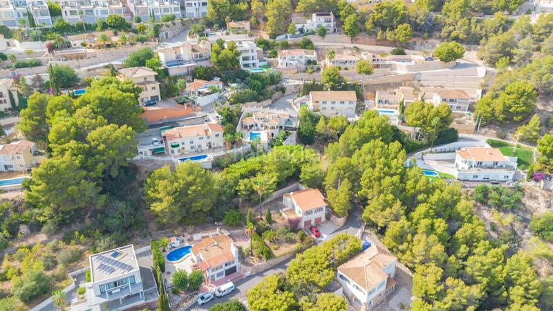 Foto 6b9270d1-1e44-4927-9e1a-f07fca220da8. Chalet con riscaldamento parcheggio piscina in Oltamar - Cucarres Calp