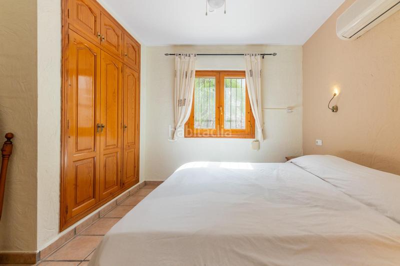 Foto 72897168-edd7-4839-aea5-125983192a71. Chalet con riscaldamento parcheggio piscina in Oltamar - Cucarres Calp