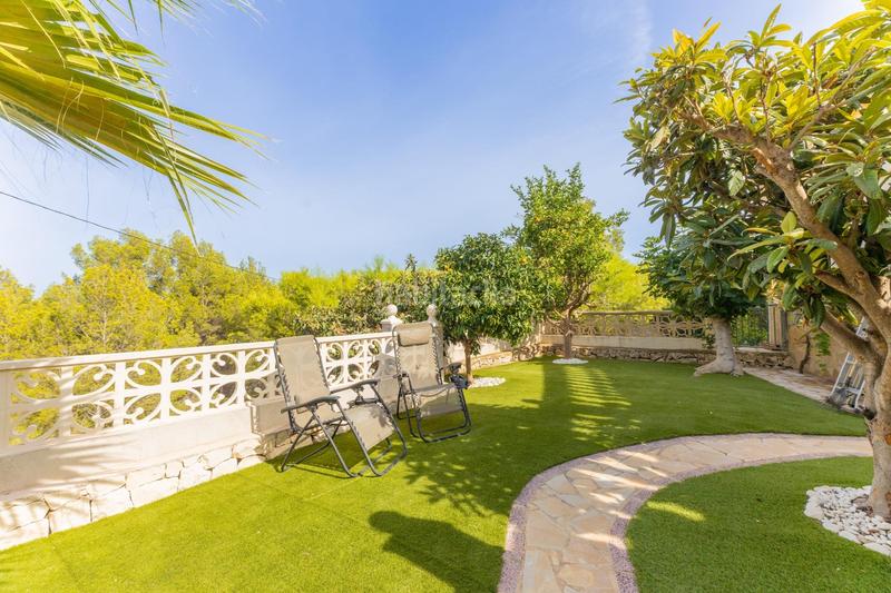 Foto 730d4836-bd29-41c6-87e4-3625f7625f2f. Chalet con riscaldamento parcheggio piscina in Oltamar - Cucarres Calp