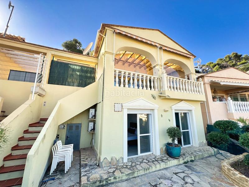 Foto aee92ea6-2177-4143-b0f8-f6421f96bf84. Casa adossada amb calefacció aparcament piscina a Calp