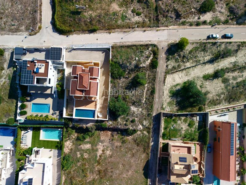 Foto 2b15255d-16ce-4248-8cb1-7cf1cbd344e3. Terreno residencial parcela urbana con proyecto arquitectonico en Calp