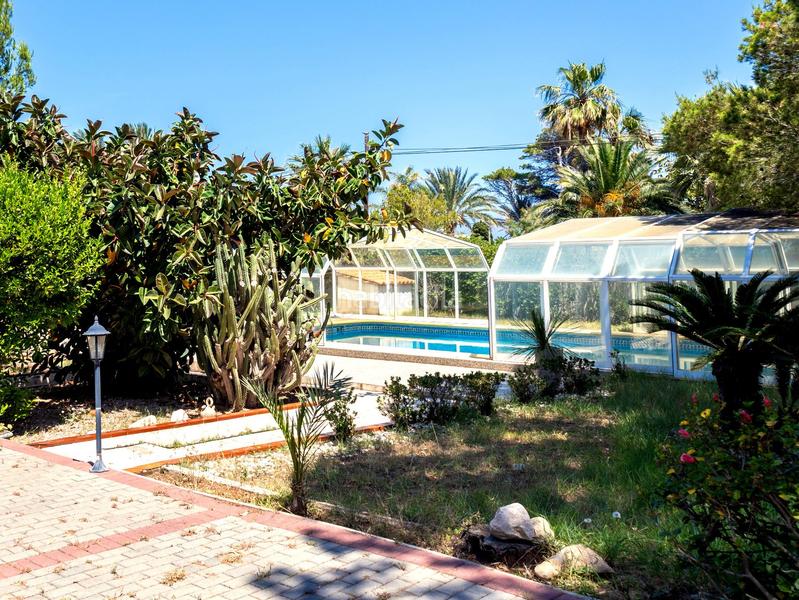 Foto 4eec36e5-f738-477c-b303-6f921d22378e. Chalet propiedad de lujo en les rotes, , alicante. 1.850.000. en Dénia