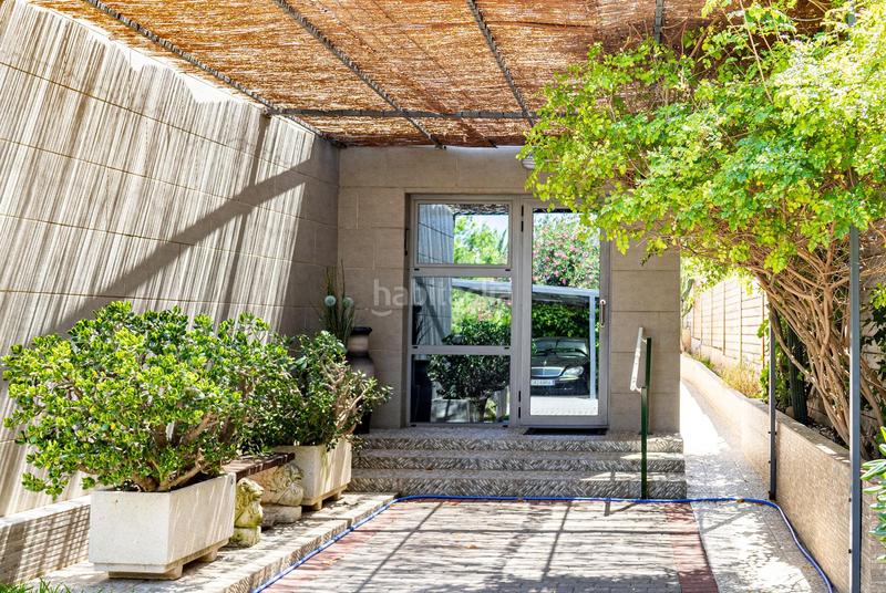 Foto 900f7bda-ba37-4af5-a35a-3f4ca8e56a66. Chalet propiedad de lujo en les rotes, , alicante. 1.850.000. en Dénia