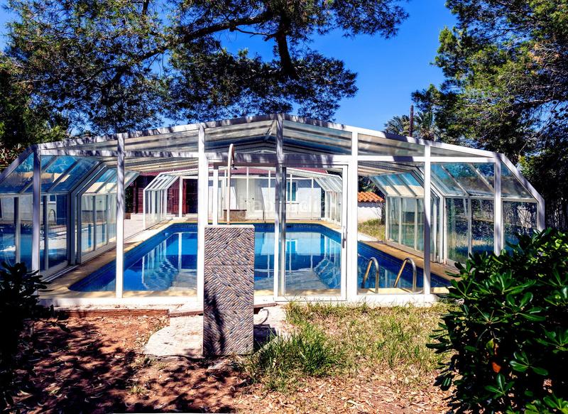 Foto b66e5661-ad03-462e-a44d-35f16137fc90. Chalet propiedad de lujo en les rotes, , alicante. 1.850.000. en Dénia