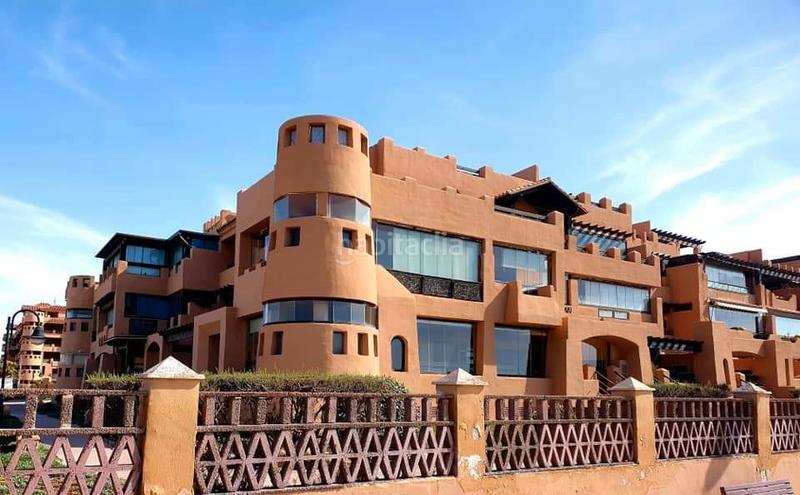 Foto e423ff4f-90ea-4443-870e-cf045bf2d43e. Appartamento in avenida Almerimar 276 in Almerimar Ejido (El)