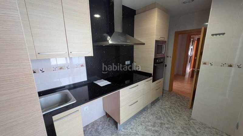 Foto 0546b3e3-46f3-48ad-9524-5ff44c54cfe4. Piso en Can Rull Sabadell