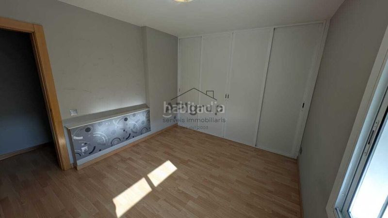 Foto 308f6458-3636-4013-8378-72a3561e25d7. Piso en Can Rull Sabadell