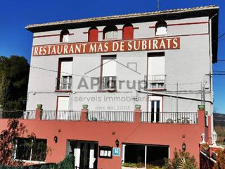 Edifici a Móra la Nova. Hotel en venta