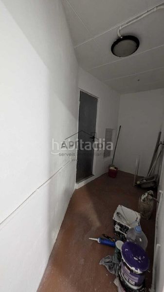 Foto 6896a106-c8f8-41ee-bd01-7293b98c9031. Local comercial a Centre Sabadell