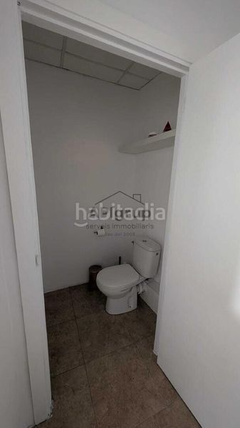 Foto f99ebcfc-6345-4978-b1d2-d58a7203375b. Local comercial a Centre Sabadell