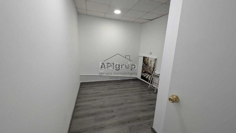 Foto 2d12c385-3428-426f-b56f-55e6b83cb2bf. Local comercial en Centre Sabadell