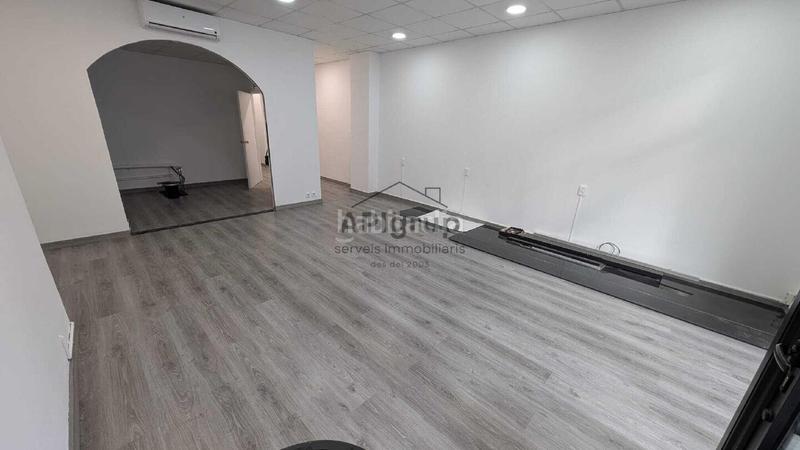 Foto f3a4276b-d2a4-4cf1-9be3-34f68f8e66c2. Local comercial en Centre Sabadell