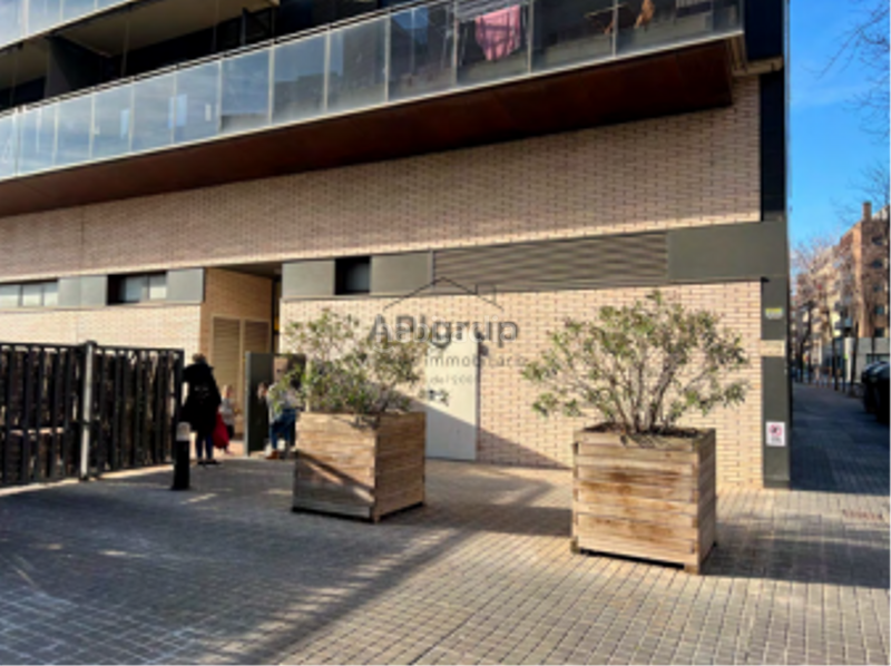 Foto 0b70c278-e671-467d-8d24-93514d8d94af. Local comercial a Can Llong Sabadell
