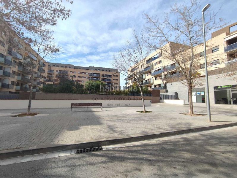 Foto a9ca1c75-eb09-402c-af49-a711312bb20c. Aparcament cotxe a Castellarnau Sabadell