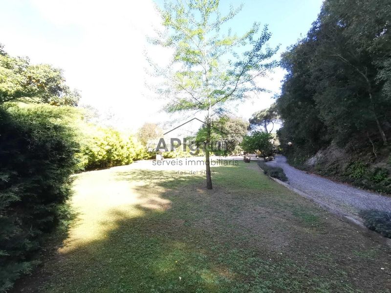 Foto bbdc10ef-2143-464f-941a-d23fea225afe. Masia a Sant Iscle de Vallalta
