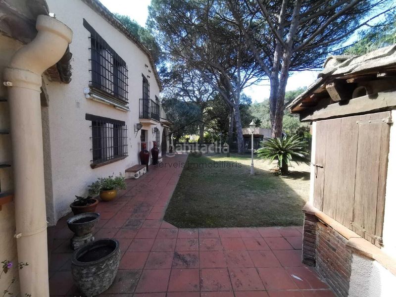 Foto c1710098-b4a2-4f21-83f3-9ea598d40847. Masia a Sant Iscle de Vallalta