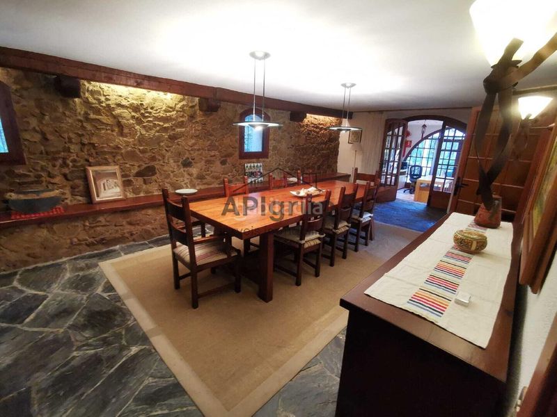 Foto ca2697d6-9a41-479f-bfa9-32c66c5f1dbd. Masia a Sant Iscle de Vallalta