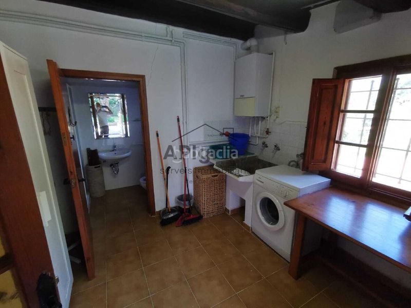 Foto e222afc6-e565-4d5c-b62c-d94bbe23f660. Masia a Sant Iscle de Vallalta