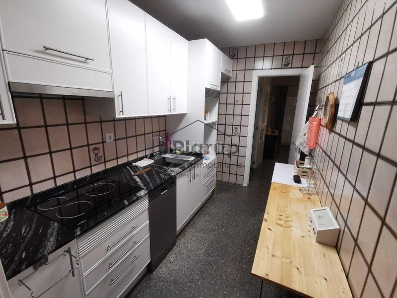 Foto 3773fbdb-929c-4818-b33c-531e5dbee4b3. Casa a Can Rull Sabadell