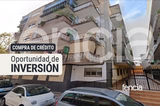 Casa adossada a Carrer josep carner 1. Piso en josep carner, blanes