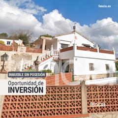 Maison à Carrer de la segarra 10. Oportunidad de inversión: inmueble ocupado