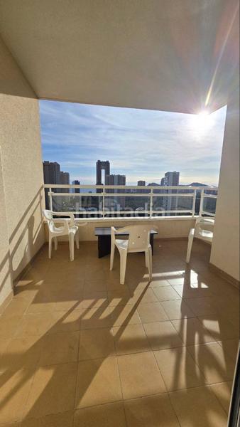 Foto 055ef969-d877-4ced-9cab-86c9c0d1a696. Apartament amb aparcament piscina a Via Parque Benidorm
