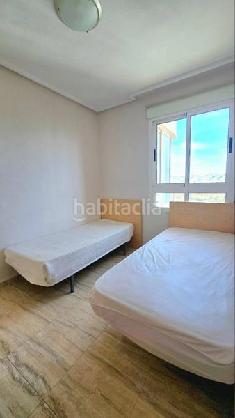 Foto b3cd5add-eedf-420f-97a3-96f48831d3de. Apartament amb aparcament piscina a Via Parque Benidorm
