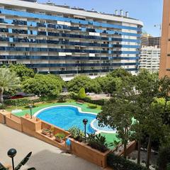 Appartement à Mirador de la Cala-Benimar. Apartamento de 2 dormitorios cerca del mar en la cala