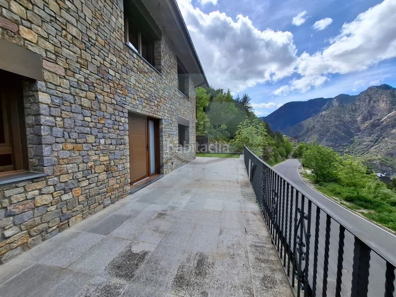 Foto ac27e017-b622-4d0b-995f-fc898434088d. Casa amb aparcament a Aixirivall Sant Julià de Lòria