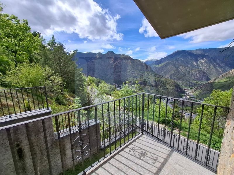 Foto d6895768-460a-4985-9b6f-feb2c1e674b1. Casa amb aparcament a Aixirivall Sant Julià de Lòria